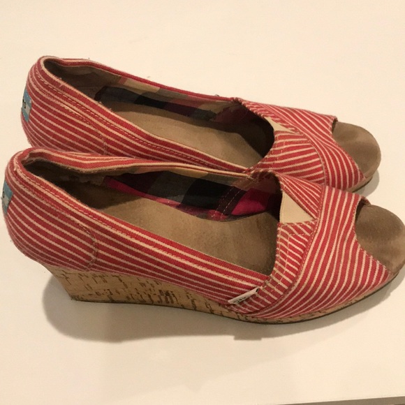 TOMS peep-toe wedges - Picture 2 of 5